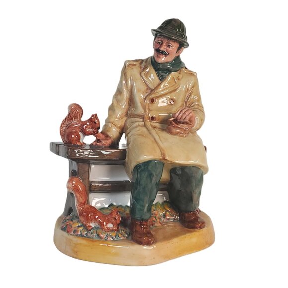 Royal Doulton Lunchtime Figurine HN2485 - Picture 3 of 9